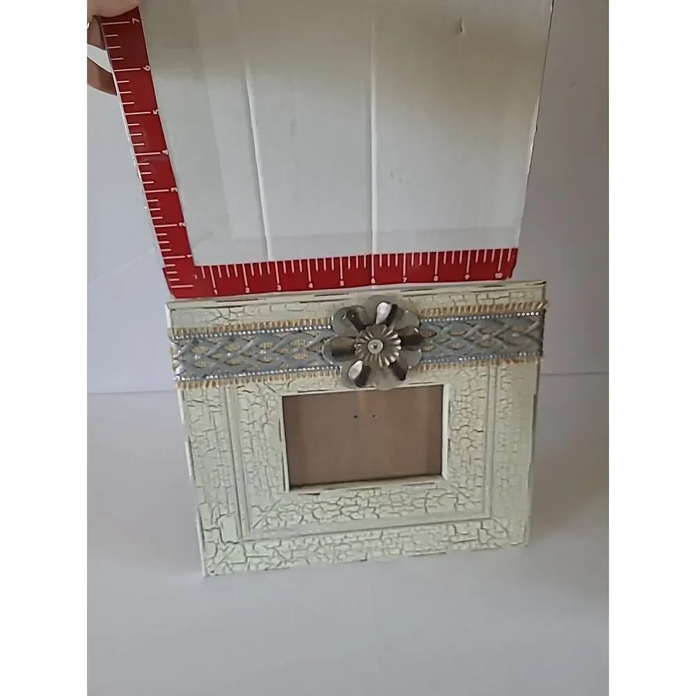 Country Style Picture Frame w/ Metal Flower Holds 3